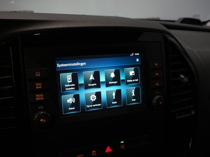 Mercedes-Benz Vito Van 119 CDI Aut. XL L3 DC Double Cab/ LED/ 2.5t Trekverm./ Alarm III/ Stoelverw./ Carplay/ Navi/ Camera/ Climate/ Cruise/ PDC/ 18