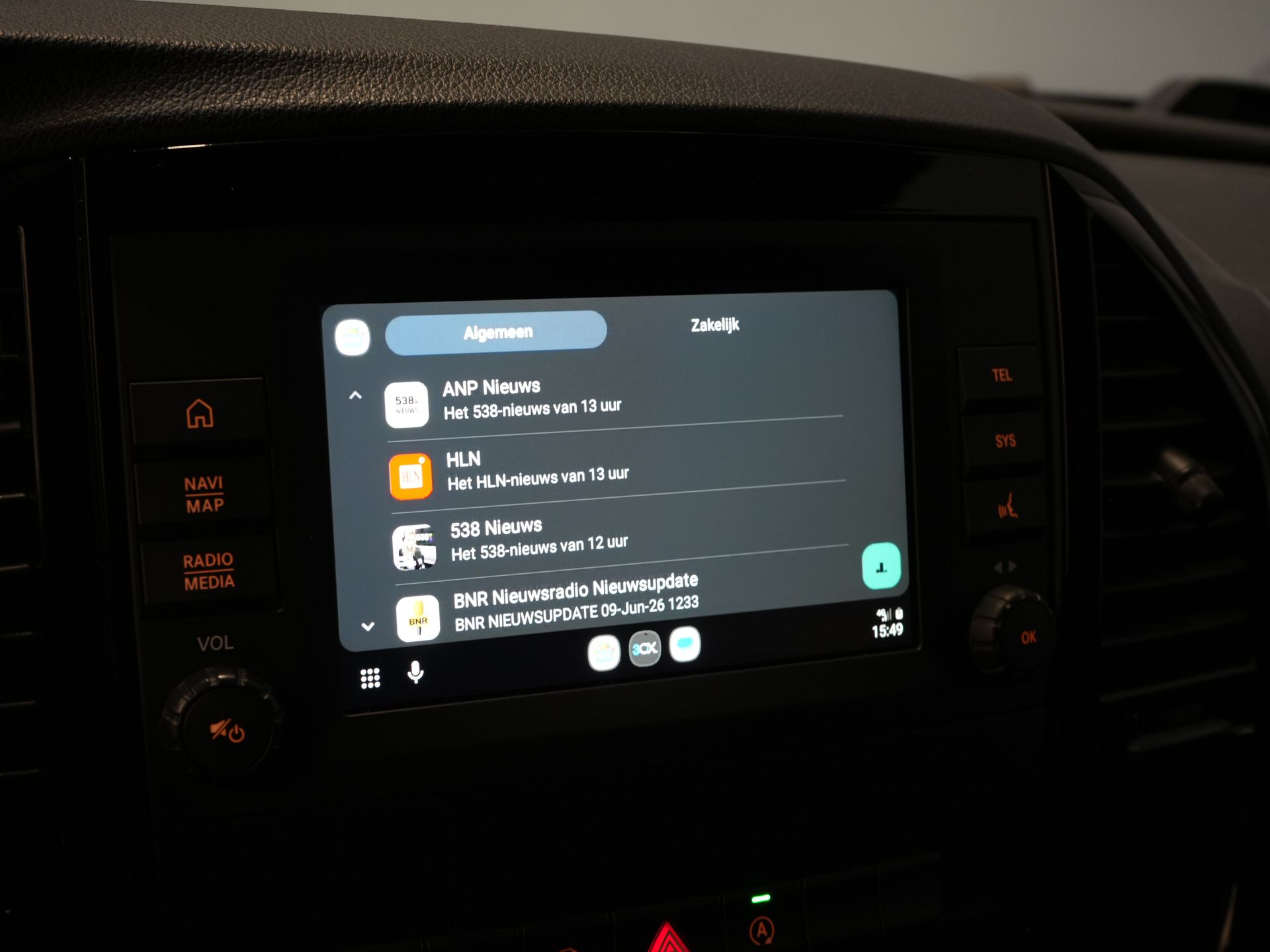 Mercedes-Benz Vito Van 119 CDI Aut. XL L3 DC Double Cab/ LED/ 2.5t Trekverm./ Alarm III/ Stoelverw./ Carplay/ Navi/ Camera/ Climate/ Cruise/ PDC/ 18