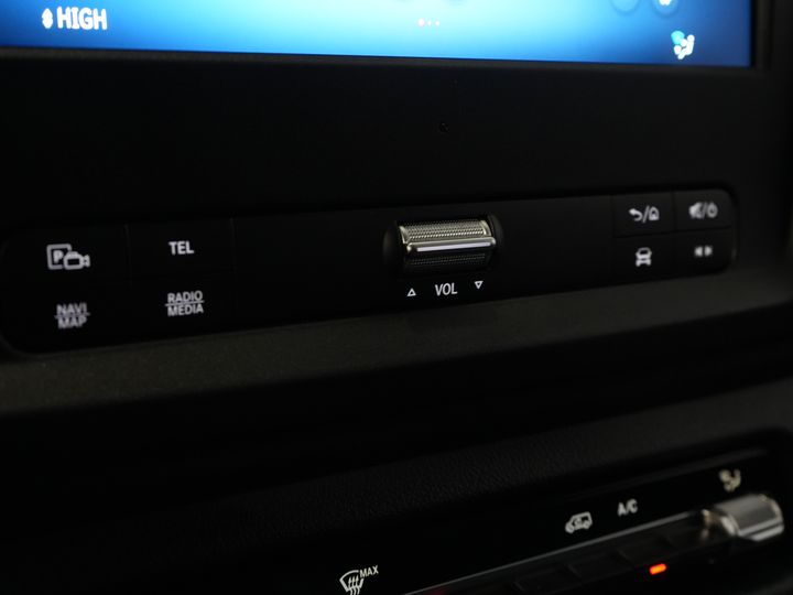 Mercedes-Benz Vito Bestelbus 116 CDI Aut. L3 LED/ Carplay/ 270Gr.Deuren./ Stoelverw/ Camera/ PDC V+A/ Trekhaak/ Navi/ Cruise