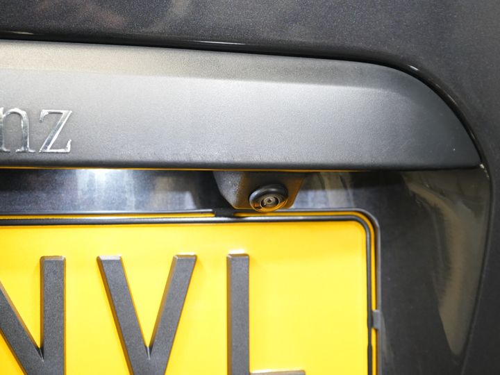 Mercedes-Benz Vito Bestelbus 116 CDI Aut. L3 LED/ Carplay/ 270Gr.Deuren./ Stoelverw/ Camera/ PDC V+A/ Trekhaak/ Navi/ Cruise