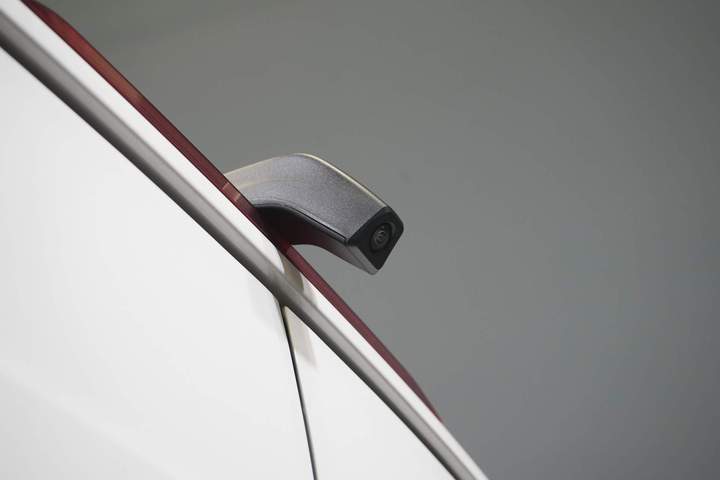 Volkswagen Crafter Bestelbus 35 140 pk DSG Aut. L3H3 BPM VRIJ! LED/ Virtual Cockpit/ Camera/ Cruise/ Carplay/ Gev.Stoel