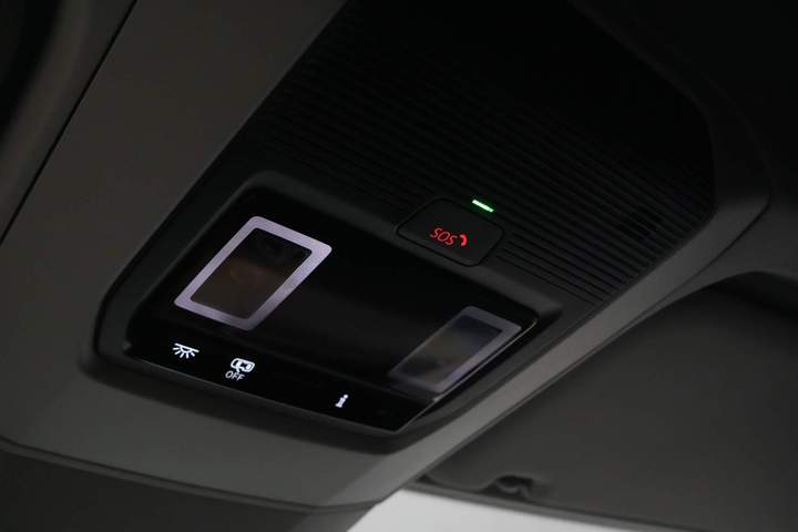 Volkswagen Crafter Bestelbus 35 140 pk DSG Aut. L3H3 BPM VRIJ! LED/ Virtual Cockpit/ Camera/ Cruise/ Carplay/ Gev.Stoel