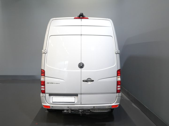 Mercedes-Benz Sprinter Van 319 3.0 V6 CDI Aut. L2H2 E6 BPM FREE ! LOW KM!/ 3.5t Capacité de remorquage/ Xenon/ LMV/ Cruise/ Seatverw./ Camera/ Airco
