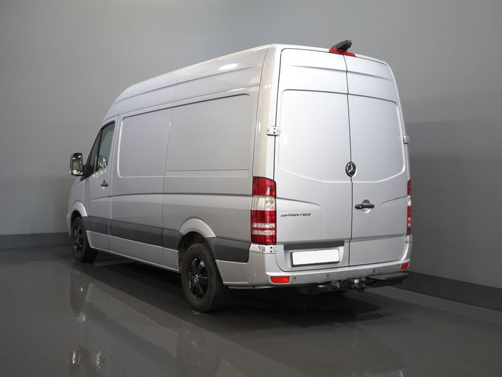 Mercedes-Benz Sprinter Van 319 3.0 V6 CDI Aut. L2H2 E6 BPM FREE ! LOW KM!/ 3.5t Capacité de remorquage/ Xenon/ LMV/ Cruise/ Seatverw./ Camera/ Airco