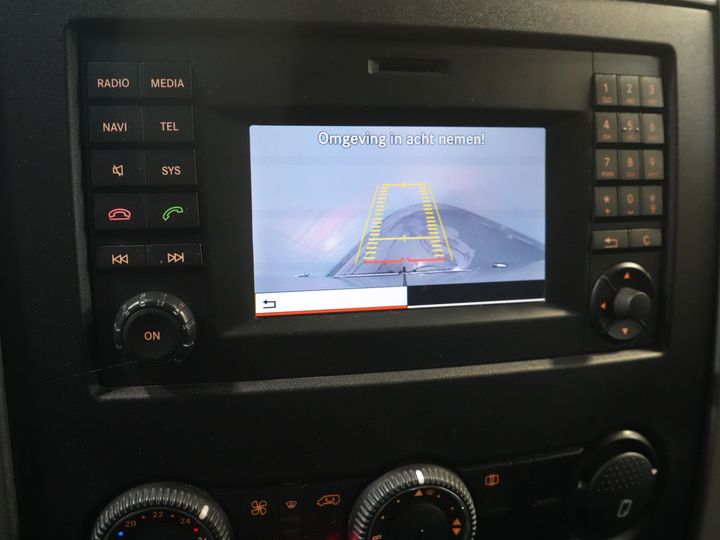 Mercedes-Benz Sprinter Van 319 3.0 V6 CDI Aut. L2H2 E6 BPM FREE ! LOW KM!/ 3.5t Capacité de remorquage/ Xenon/ LMV/ Cruise/ Seatverw./ Camera/ Airco