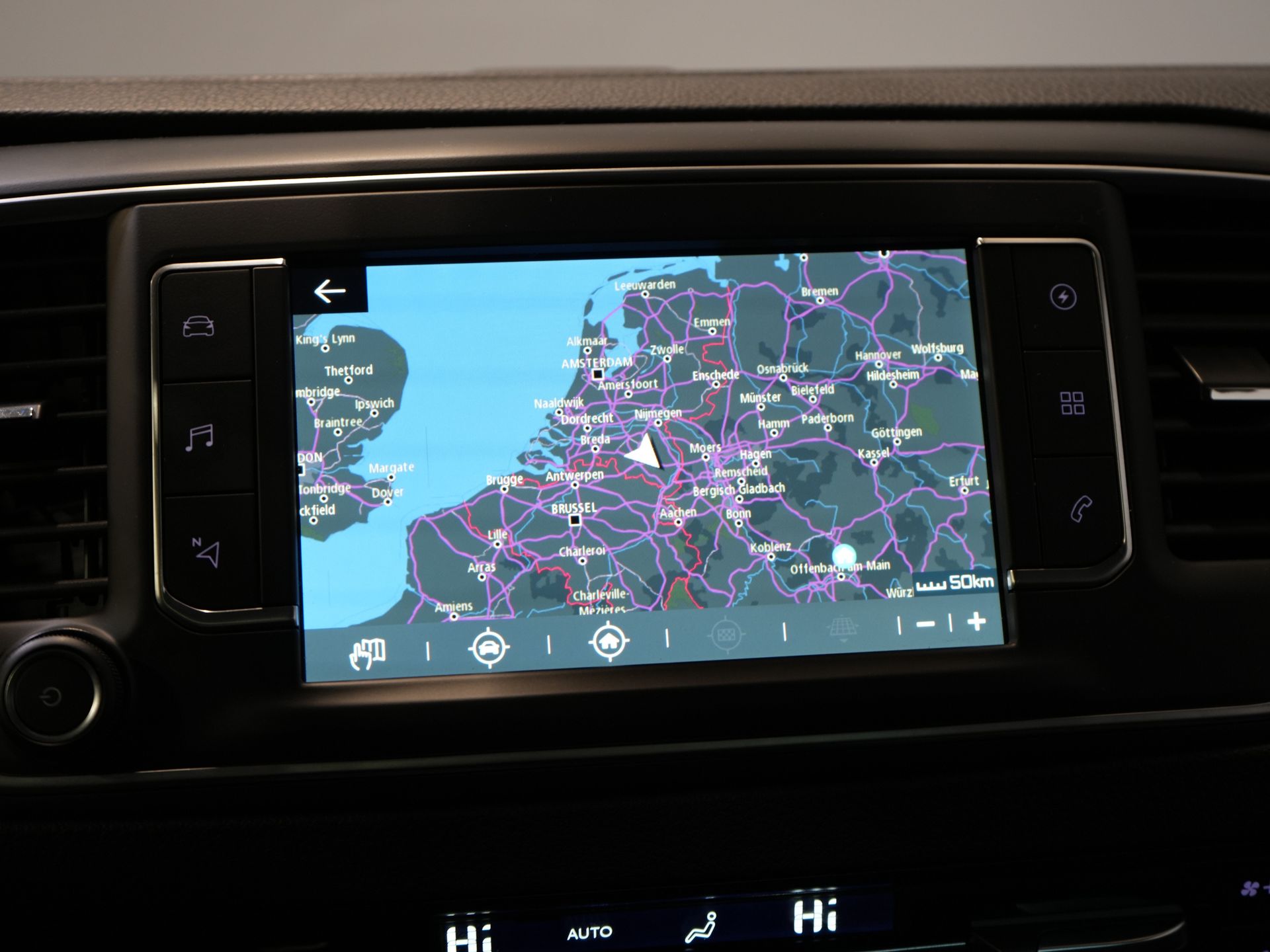 Citroën Ë-Spacetourer Personenvervoer (Ulysse) L2 75 kWh 330 km WLTP (€40.467 incl.btw) Combi/ Kombi/ 8P/ 8 Pers./ Snellader/ 2x Elek.Schuif/ Xenon/ Pano/ Leder/ Clim