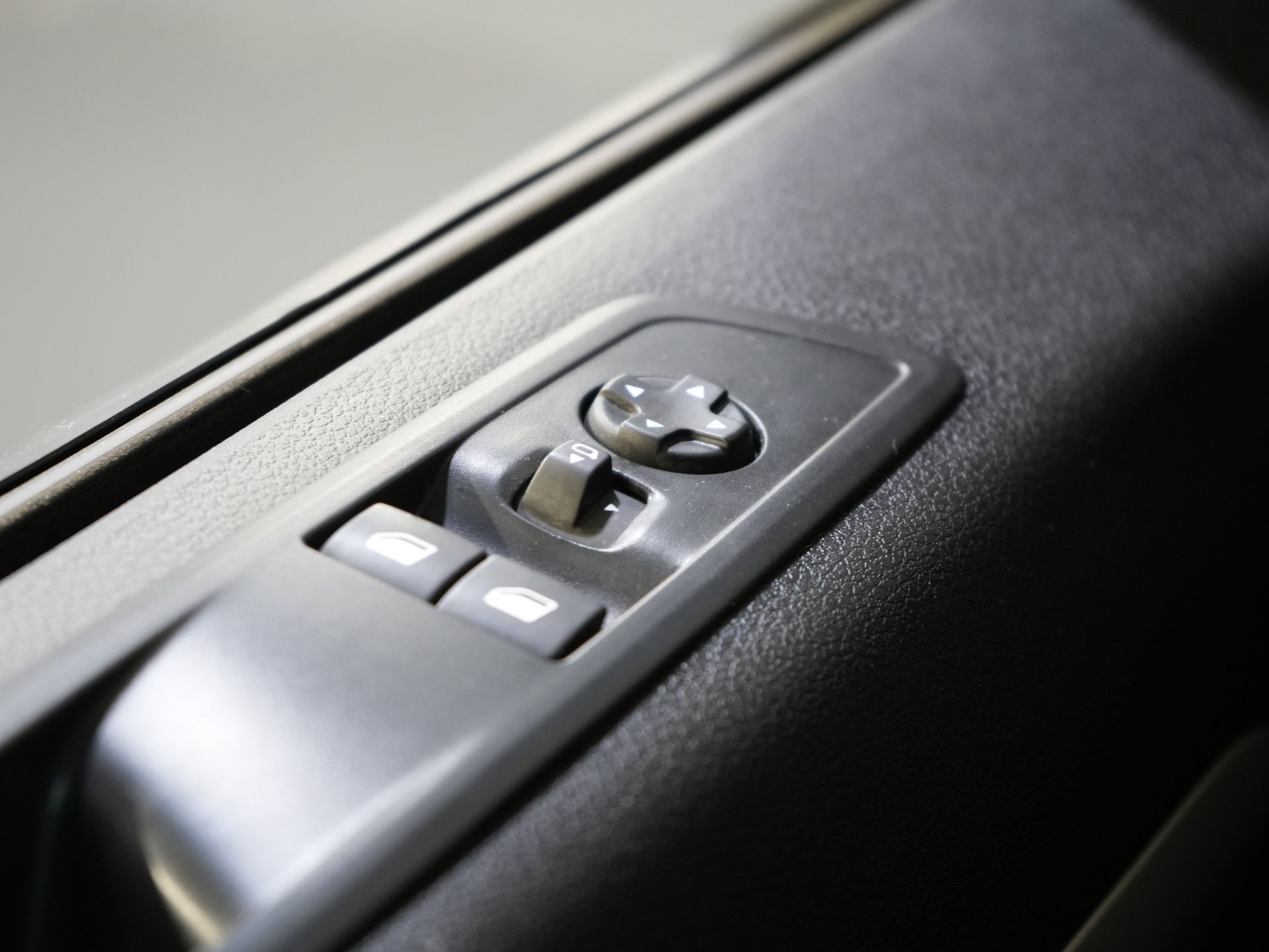 Citroën Ë-Spacetourer Personenvervoer (Ulysse) L2 75 kWh 330 km WLTP (€40.467 incl.btw) Combi/ Kombi/ 8P/ 8 Pers./ Snellader/ 2x Elek.Schuif/ Xenon/ Pano/ Leder/ Clim