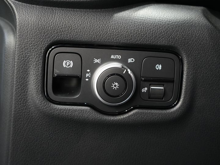 Mercedes-Benz eVito Bestelbus eVito L2 60 kWh 285 km WLTP Snellader/ LED/ Adapt.Cruise/ Stoelverw./ Carplay/ Camera/ PDC/ 17
