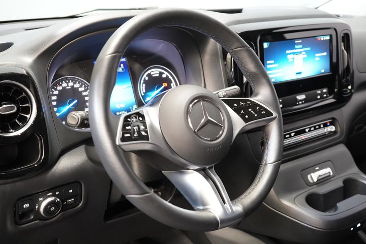 Mercedes-Benz eVito Bestelbus eVito L2 60 kWh 285 km WLTP Snellader/ LED/ Adapt.Cruise/ Stoelverw./ Carplay/ Camera/ PDC/ 17