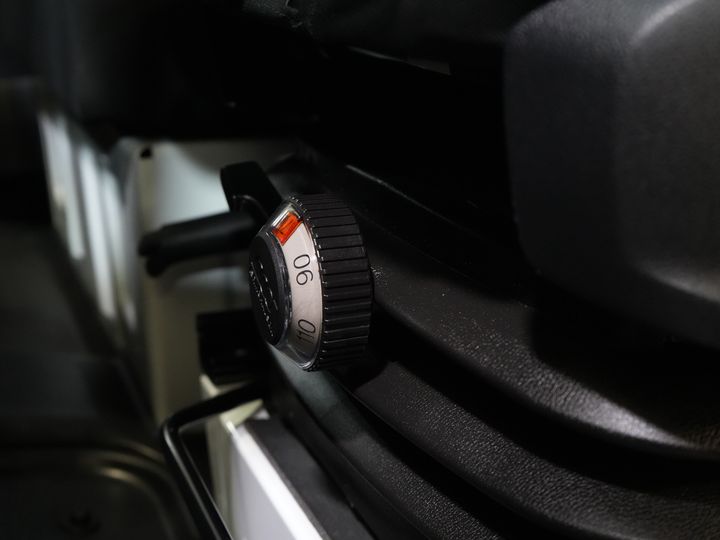 Mercedes-Benz Sprinter Van 317 CDI Aut. L2H2 3.5t Trekverm./ LED/ Gev.Stoel/ 270 Gr.Deuren/ Stoelverw./ Navi/ Camera/ PDC/ Cruise/ Airco