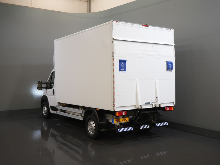 Fiat Ducato Bakwagen 2.3 MJ 150 KM Bakwagen 377x220x222 Laadklep/ Zijdeur/ Spoiler/ Tacho/ Gev.Stoel/ Kamera/ Climate/ Cruise/ Navi