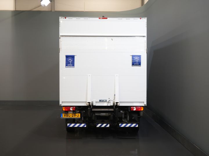 Fiat Ducato Bakwagen 2.3 MJ 150 KM Bakwagen 377x220x222 Laadklep/ Zijdeur/ Spoiler/ Tacho/ Gev.Stoel/ Kamera/ Climate/ Cruise/ Navi