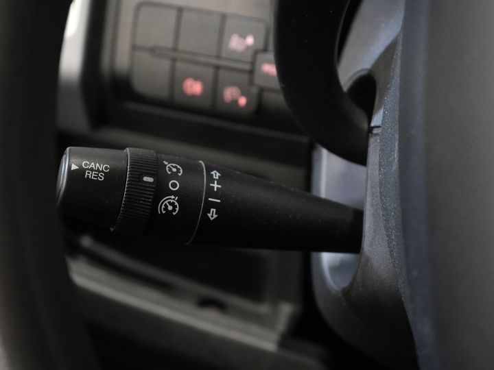 Fiat Ducato Bakwagen 2.3 MJ 150 KM Bakwagen 377x220x222 Laadklep/ Zijdeur/ Spoiler/ Tacho/ Gev.Stoel/ Kamera/ Climate/ Cruise/ Navi