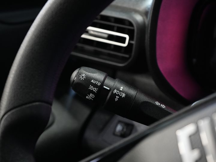 Fiat Doblò Bestelbus 1.2 110 pk L2 BENZINE 3pers./ Virtual Cockpit/ Carplay/ Navi/ Camera/ PDC/ Cruise/ Airco