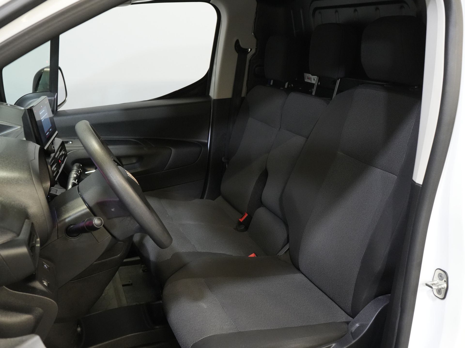 Fiat Doblò Bestelbus 1.2 110 pk L2 BENZINE 3pers./ Virtual Cockpit/ Carplay/ Navi/ Camera/ PDC/ Cruise/ Airco