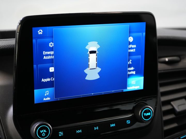 Ford Transit Custom Bestelbus 2.0 TDCI L2 Trend DC Dubbel Cabine BPM VRIJ! Stoelverw./ Carplay/ 2.7t Trekverm./ Navi/ PDC/ Cruise