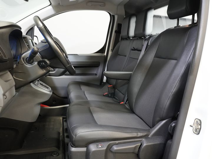 Peugeot e-Expert Van L2 75 кВт/год 330 км WLTP Швидка зарядка/ Сидіння/ Навігація/ Carplay/ Камера/ Клімат/ LMV/ Круїз