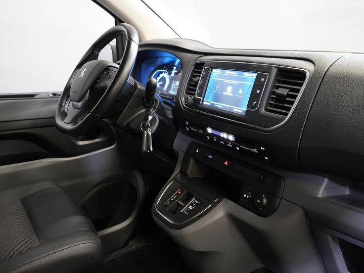 Peugeot e-Expert Van L2 75 кВт/год 330 км WLTP Швидка зарядка/ Сидіння/ Навігація/ Carplay/ Камера/ Клімат/ LMV/ Круїз