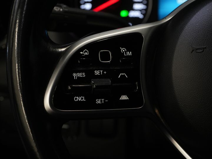 Mercedes-Benz Sprinter Van 317 CDI Aut. L2H2 LED/ Адапт.круїз/ Підігрів підставки/ Підігрів сидінь/ Carplay/ Камера/ Буксирний гак