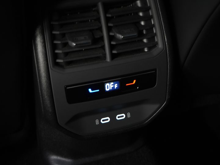 CUPRA Formentor SUV 1.4 e-Hybrid 245 CV VZ Copper Edition Matrix/ Gancio di traino/ Adapt.Cruise/ Sedili riscaldati/ Volante riscaldato/ Navigatore/ Telecamera/ Climatizzatore