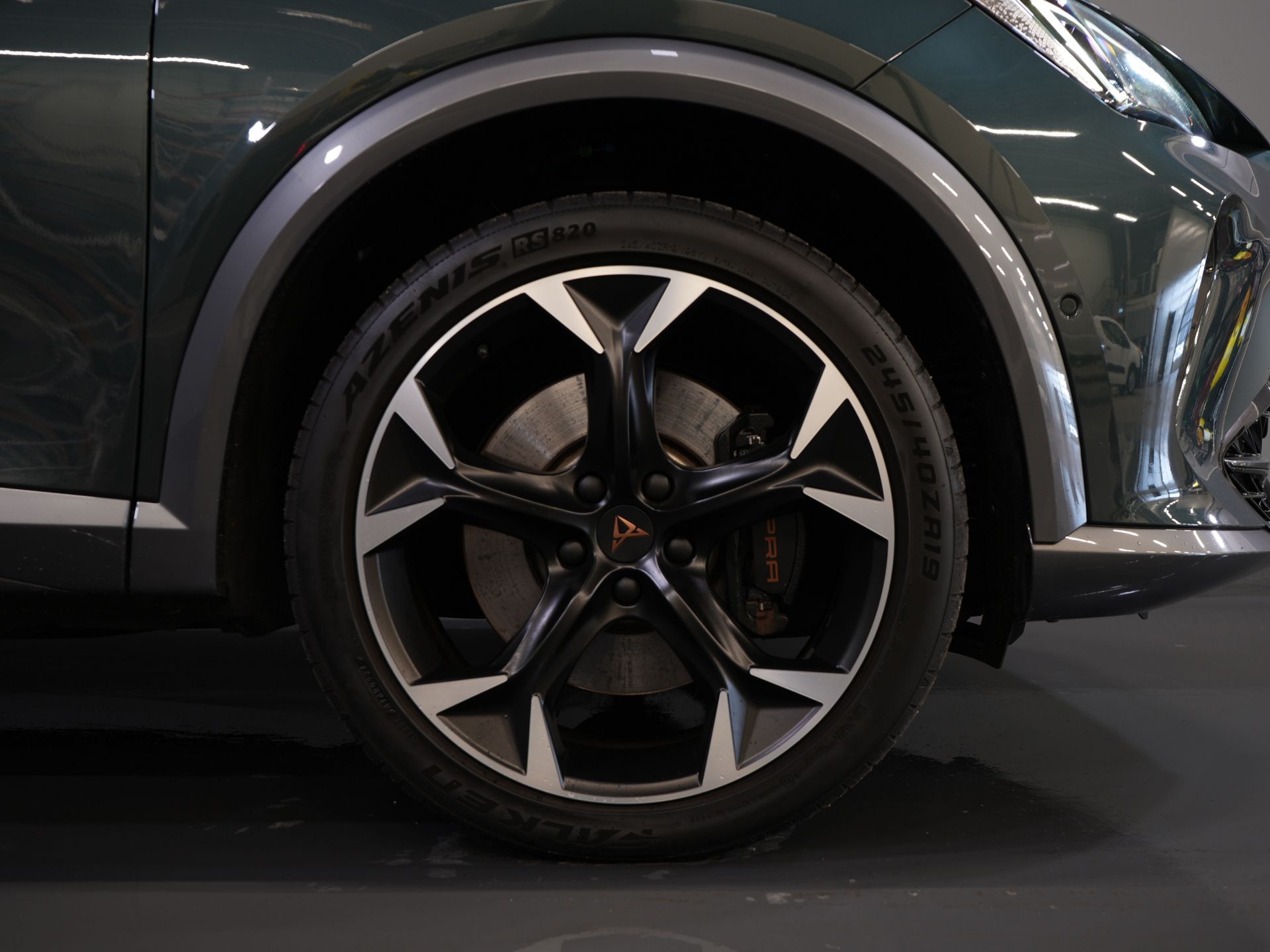 CUPRA Formentor SUV 1.4 e-Hybrid 245 CV VZ Copper Edition Matrix/ Gancio di traino/ Adapt.Cruise/ Sedili riscaldati/ Volante riscaldato/ Navigatore/ Telecamera/ Climatizzatore