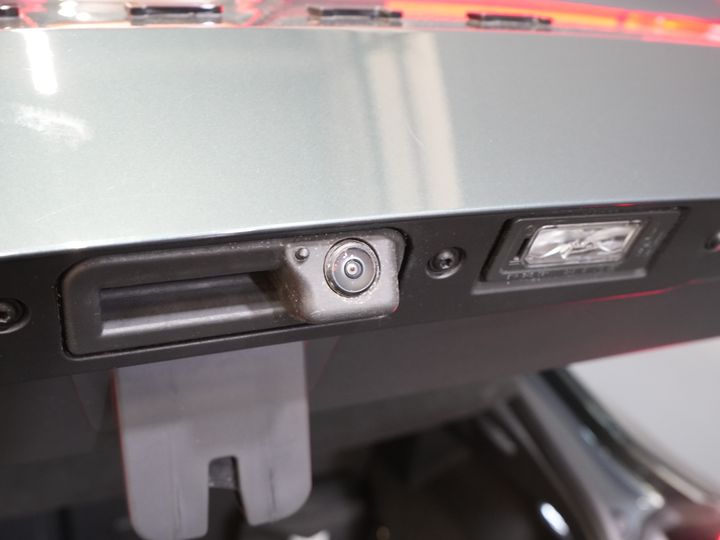 CUPRA Formentor SUV 1.4 e-Hybrid 245 CV VZ Copper Edition Matrix/ Gancio di traino/ Adapt.Cruise/ Sedili riscaldati/ Volante riscaldato/ Navigatore/ Telecamera/ Climatizzatore