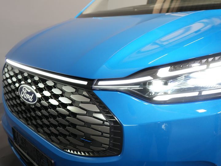 Ford E-Transit Custom Furgoneta 340 65 kWh 330 km WLTP L2 Garanție limitată 5 ani/ 2,3 t Capacitate de remorcare/ Încărcător rapid/ Matrix LED/ B&O/ Adapt.Cruise/ Încălzitor de standby/ Carplay