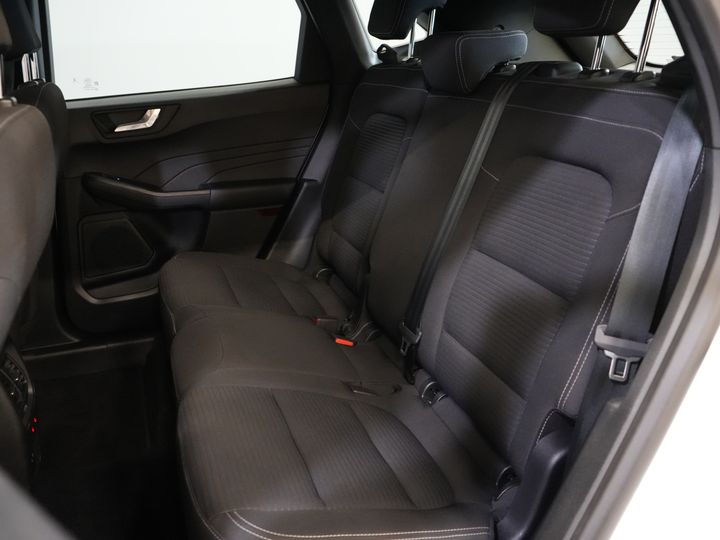 Ford Kuga SUV 2.5 PHEV 225 CV Titanium Navi/ Carplay/ Asientos calefactables/ Volante calefactable/ Cámara/ PDC/ Climatizador