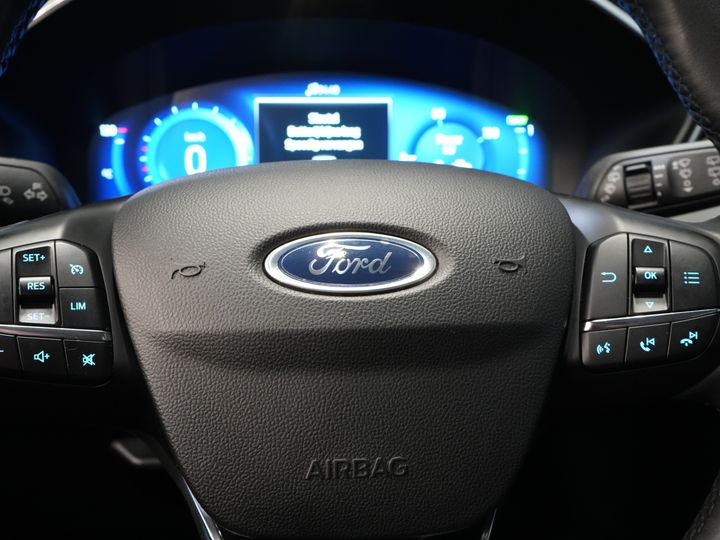 Ford Kuga SUV 2.5 PHEV 225 CV Titanium Navi/ Carplay/ Asientos calefactables/ Volante calefactable/ Cámara/ PDC/ Climatizador