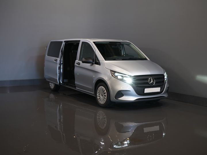 Mercedes-Benz Vito Bestelbus 116 CDI Aut. L3 DC Dubbel Cabine BPM VRIJ! 6 Pers./ 2xSchuifdeur/ LED/ Stoelverw./ 270Gr. Deuren/ Carplay/ Camera/ Cruise/ Trekh