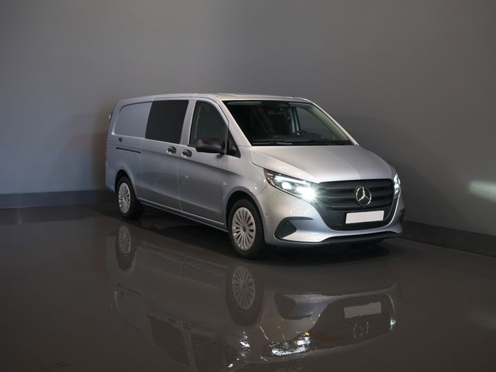 Mercedes-Benz Vito Bestelbus 116 CDI Aut. L3 DC Dubbel Cabine BPM VRIJ! 6 Pers./ 2xSchuifdeur/ LED/ Stoelverw./ 270Gr. Deuren/ Carplay/ Camera/ Cruise/ Trekh