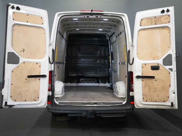 MAN TGE Lieferwagen 3.140 140 PS 2.0 TDI DSG Aut. L3H3 EXPORT 270Gr. Türen/ Sicherheitsgurt/ Navi/ Carplay/ Kamera/ Tempomat/ Anhängerkupplung/ Klimaanlage