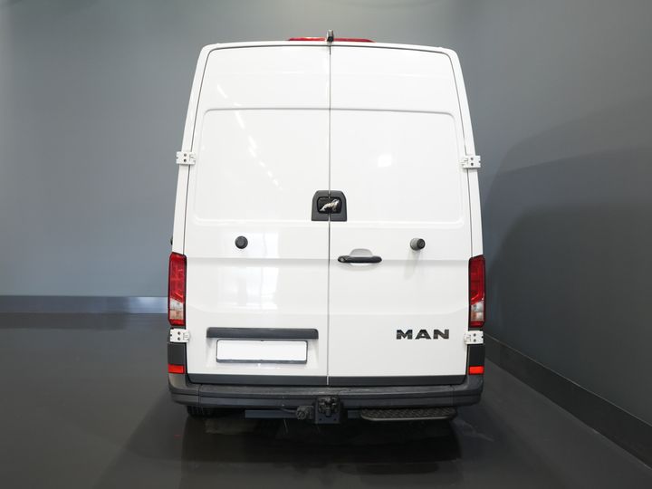 MAN TGE Lieferwagen 3.140 140 PS 2.0 TDI DSG Aut. L3H3 EXPORT 270Gr. Türen/ Sicherheitsgurt/ Navi/ Carplay/ Kamera/ Tempomat/ Anhängerkupplung/ Klimaanlage