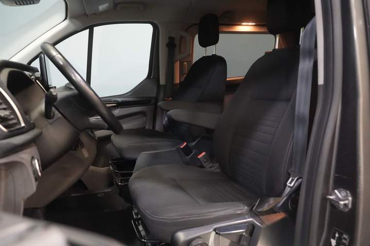 Ford Transit Custom Van 2.0 TDCI 130 cv Aut DC Doppia Cabina Limited 2x Porta scorrevole/ CarPlay/ Seatverw./ Cruise/ LMV/ Navi/ Cruise/ PDC