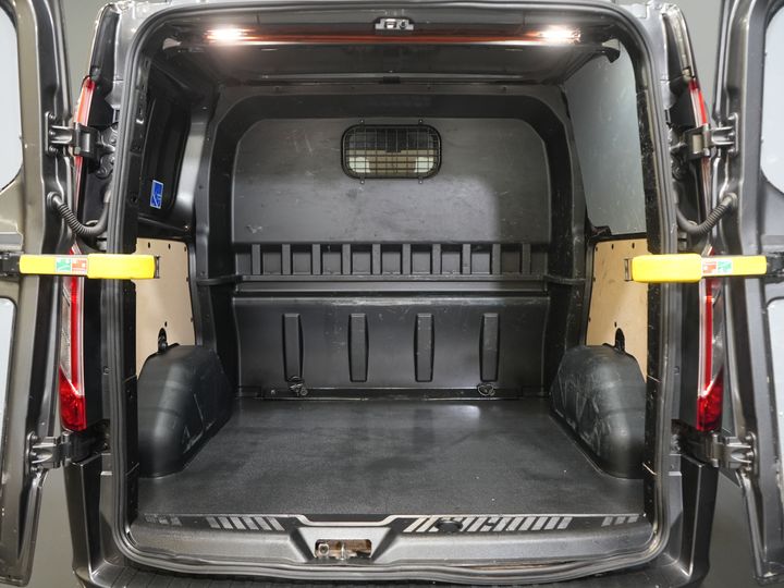 Ford Transit Custom Van 2.0 TDCI 130 hp Aut DC Double Cab Limited 2x Sliding door/ CarPlay/ Seatverw./ Cruise/ LMV/ Navi/ Cruise/ PDC