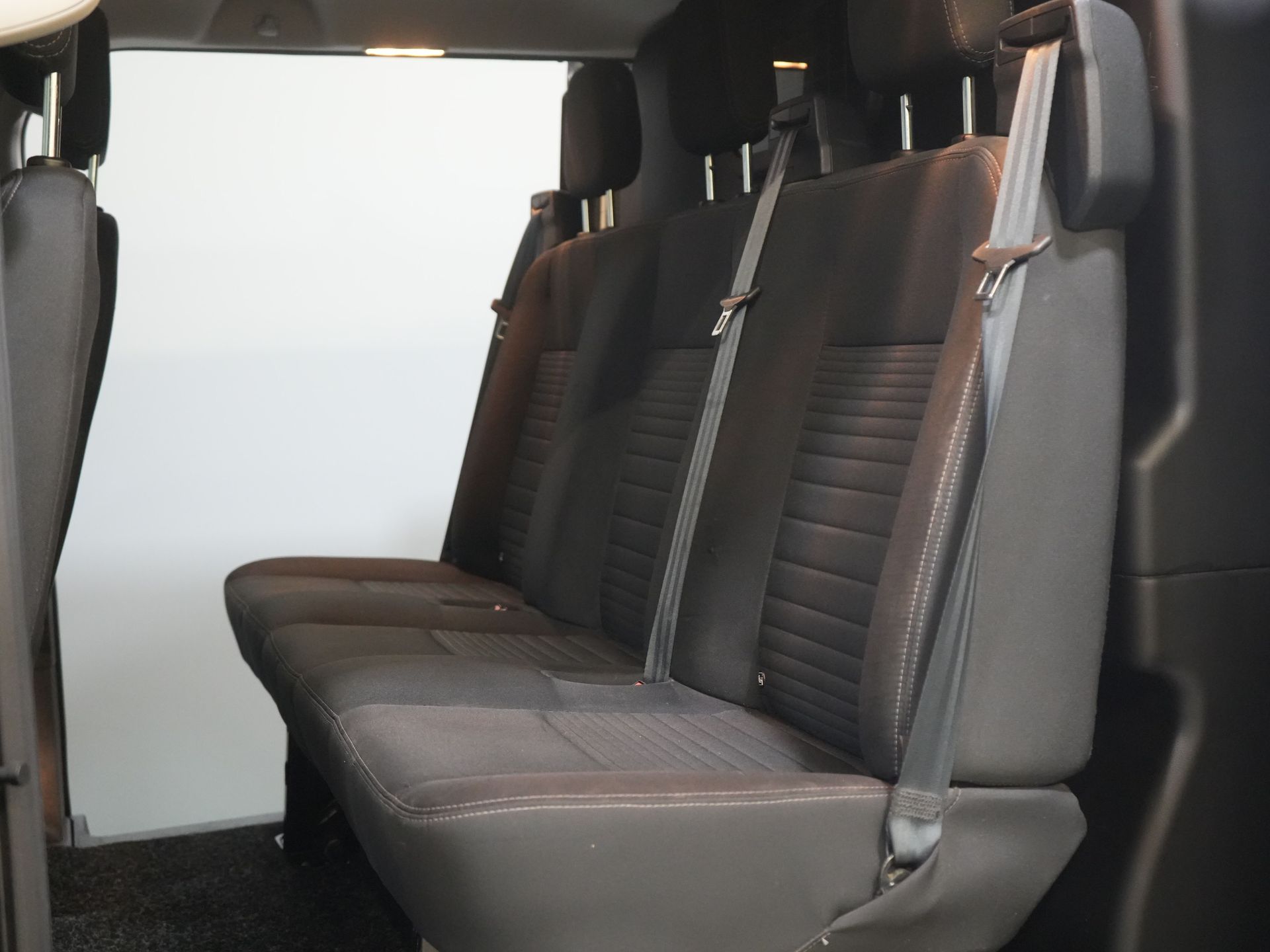 Ford Transit Custom Van 2.0 TDCI 130 hp Aut DC Double Cab Limited 2x Sliding door/ CarPlay/ Seatverw./ Cruise/ LMV/ Navi/ Cruise/ PDC