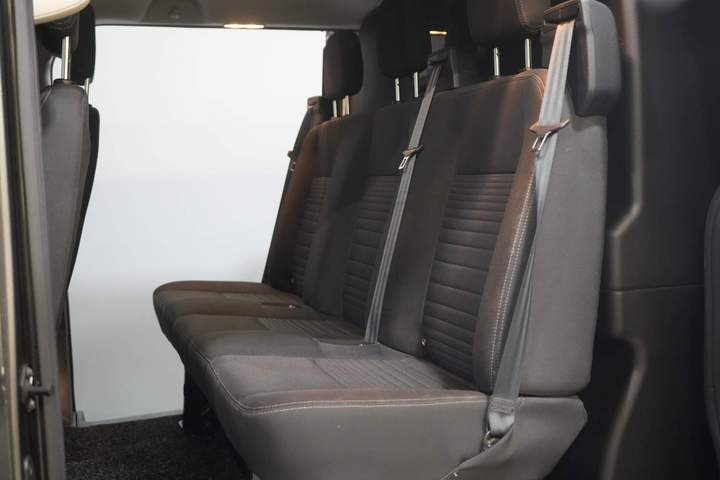 Ford Transit Custom Van 2.0 TDCI 130 cv Aut DC Doppia Cabina Limited 2x Porta scorrevole/ CarPlay/ Seatverw./ Cruise/ LMV/ Navi/ Cruise/ PDC