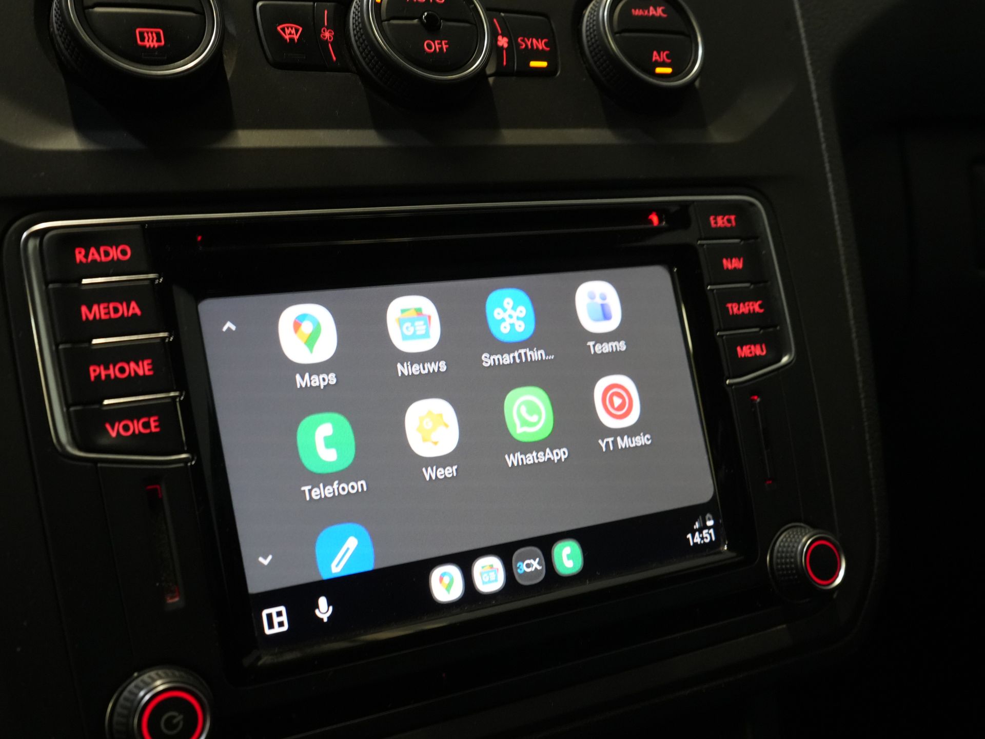 Volkswagen Caddy Furgón 1.6 TDI 105 CV Aut. Highline NL Auto/ DB Belt V.V./ Carplay/ Climate/ Stoelverw./ Cruise/ Navi/ LMV /PDC/