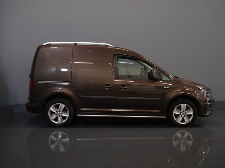 Volkswagen Caddy Furgón 1.6 TDI 105 CV Aut. Highline NL Auto/ DB Belt V.V./ Carplay/ Climate/ Stoelverw./ Cruise/ Navi/ LMV /PDC/