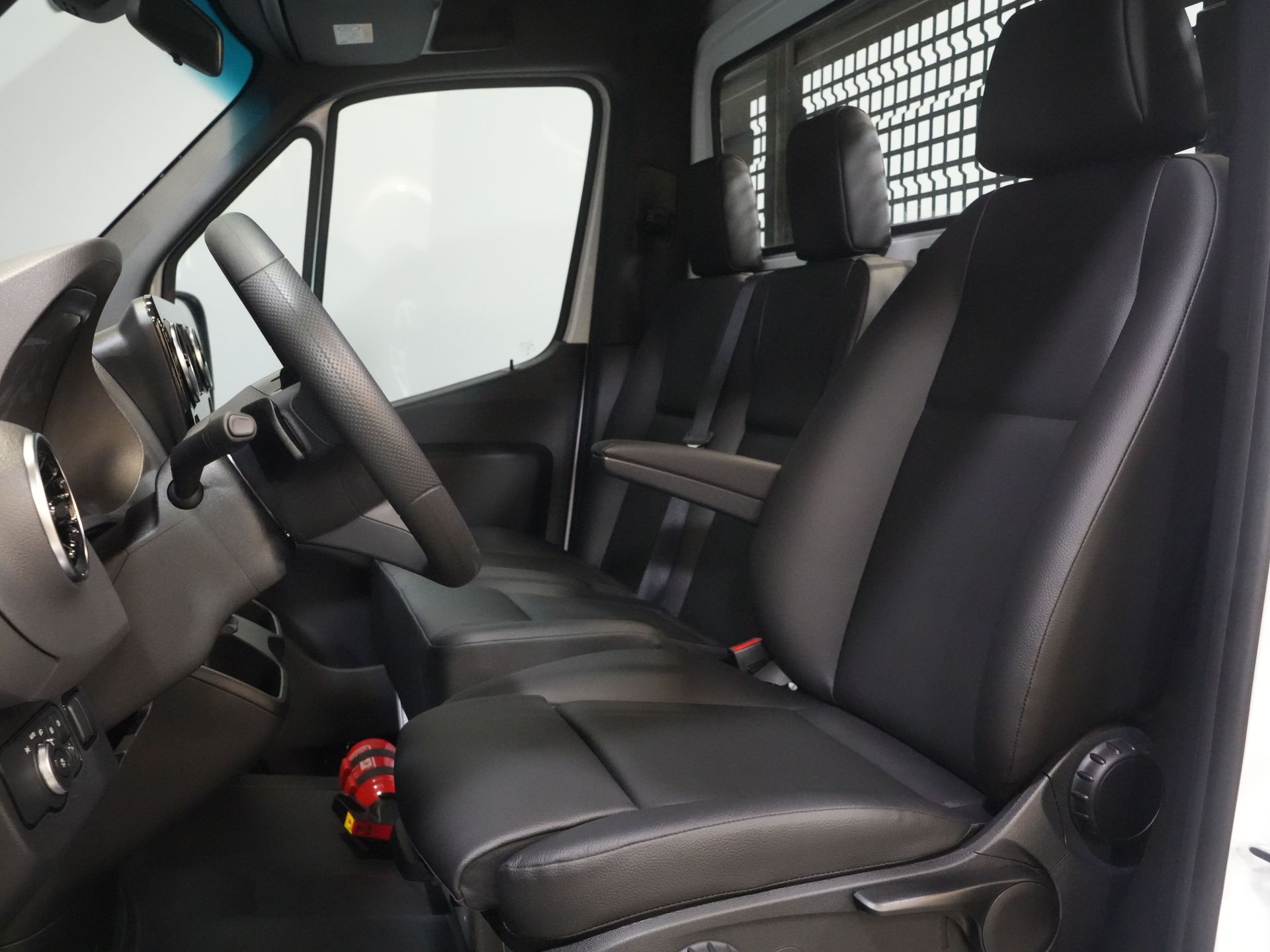 Mercedes-Benz Sprinter Open laadbak 317 CDI Aut. L3 RWD BPM VRIJ/ Open Laadbak/ 3.5t Trekverm./ Camera/ MBUX/ Cruise