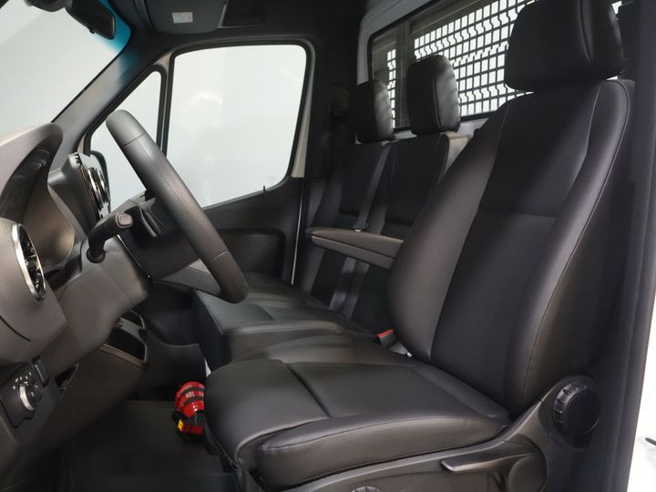 Mercedes-Benz Sprinter Open laadbak 317 CDI Aut. L3 RWD BPM VRIJ/ Open Laadbak/ 3.5t Trekverm./ Camera/ MBUX/ Cruise