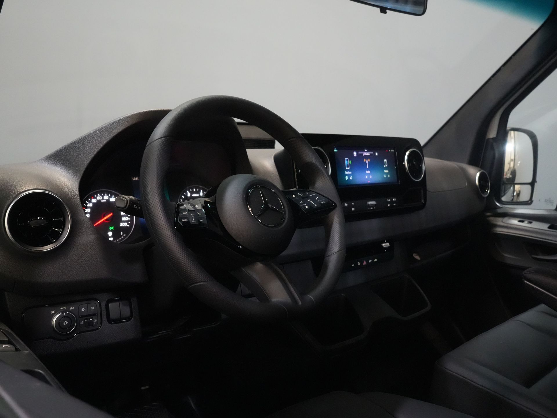 Mercedes-Benz Sprinter Open laadbak 317 CDI Aut. L3 RWD BPM VRIJ/ Open Laadbak/ 3.5t Trekverm./ Camera/ MBUX/ Cruise