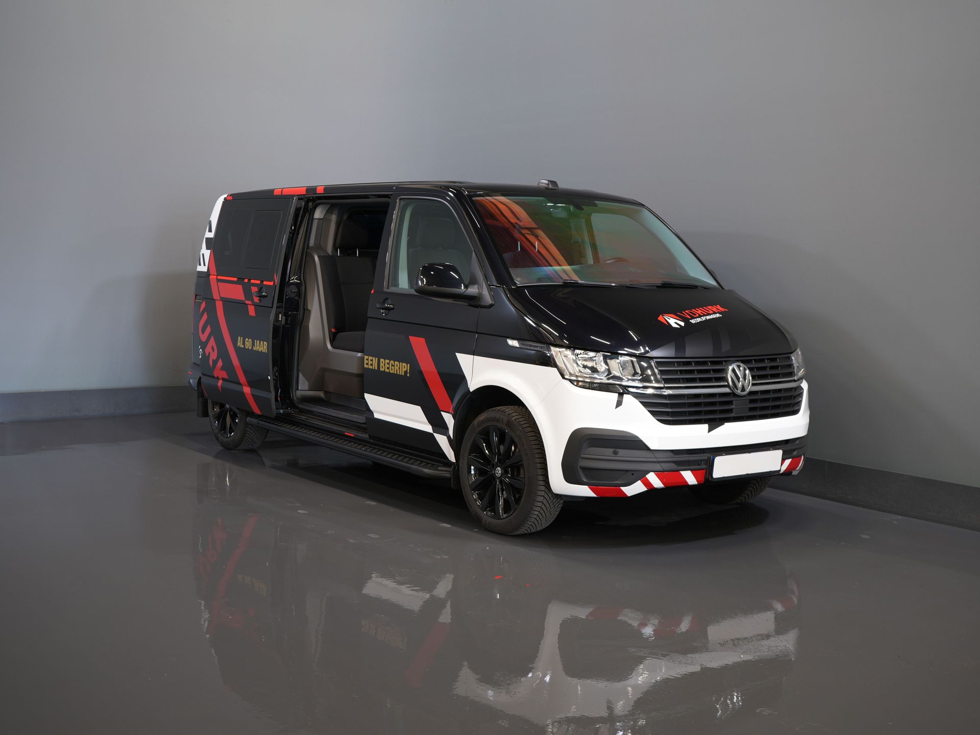 Volkswagen Transporter Van T6.1 2.0 TDI 150 PS DSG Aut. L2 DC Doppelkabine (DEMO) BPM FREE! Anpassen. Cruise/ 2.5t Anhängevorrichtung/ NAVI/ Carplay/ PDC/ LMV/ Airco