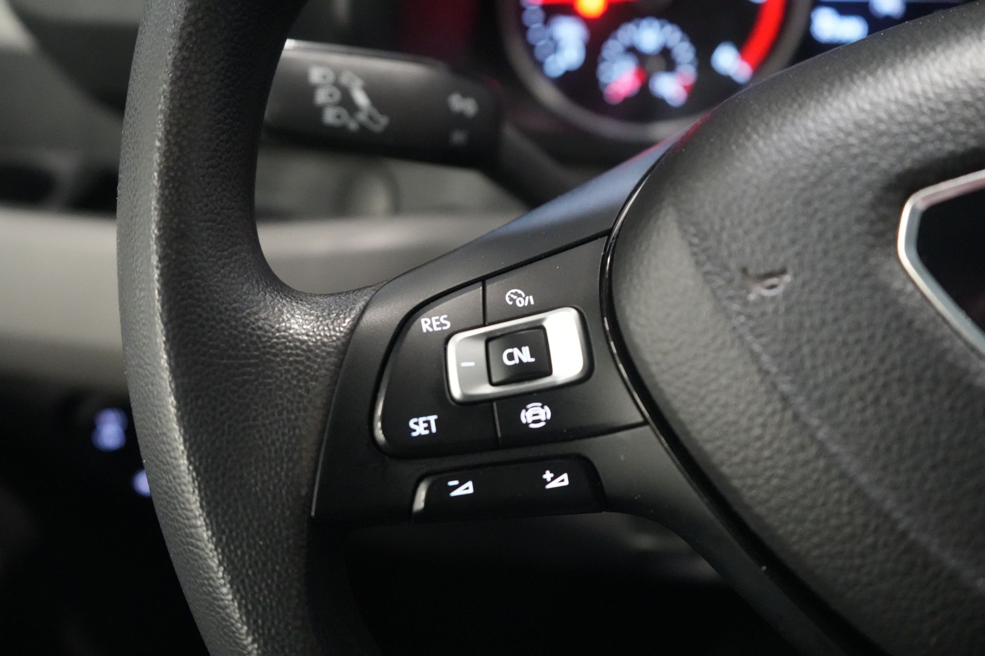 MAN TGE Van 35 2.0 140 CP DSG Aut. L3H3 hayon/ 270Gr. uși/ Gev.stoel/ Carplay/ Cameră/ Cruise
