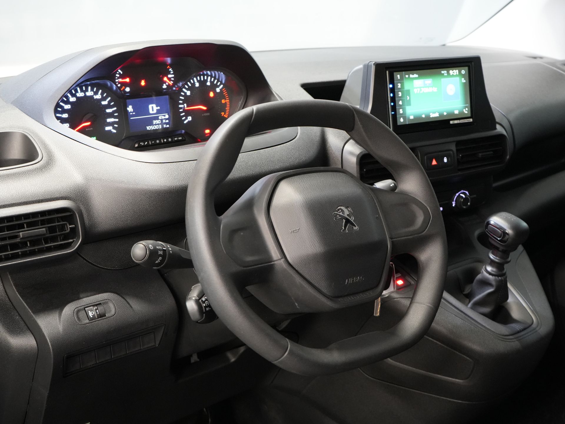 Peugeot Partner Bestelbus 1.5 HDi 100 pk BPM VRIJ Ready2Go 3Pers./ Carplay/ Airco/ Cruise/ Camera/ PDC