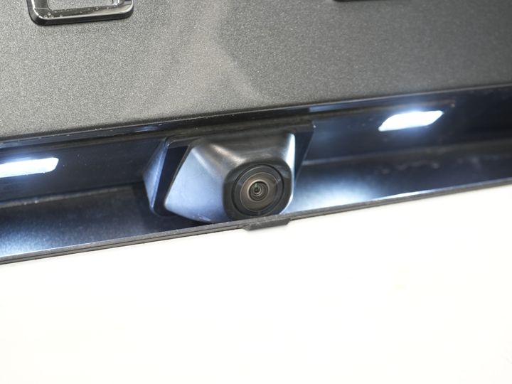 Ford Kuga SUV 2.5 PHEV 225 к.с. ST-Line LED/ Head-Up/ Adapt.cruise/ Підігрів підставки/ Keyless/ Elek.flap/ Stoelverwant/ Steeringverw./ Carplay/ Navi/ Clima