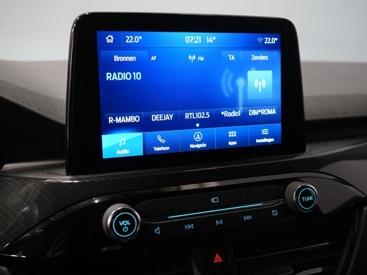 Ford Kuga SUV 2.5 PHEV 225 к.с. ST-Line LED/ Head-Up/ Adapt.cruise/ Підігрів підставки/ Keyless/ Elek.flap/ Stoelverwant/ Steeringverw./ Carplay/ Navi/ Clima