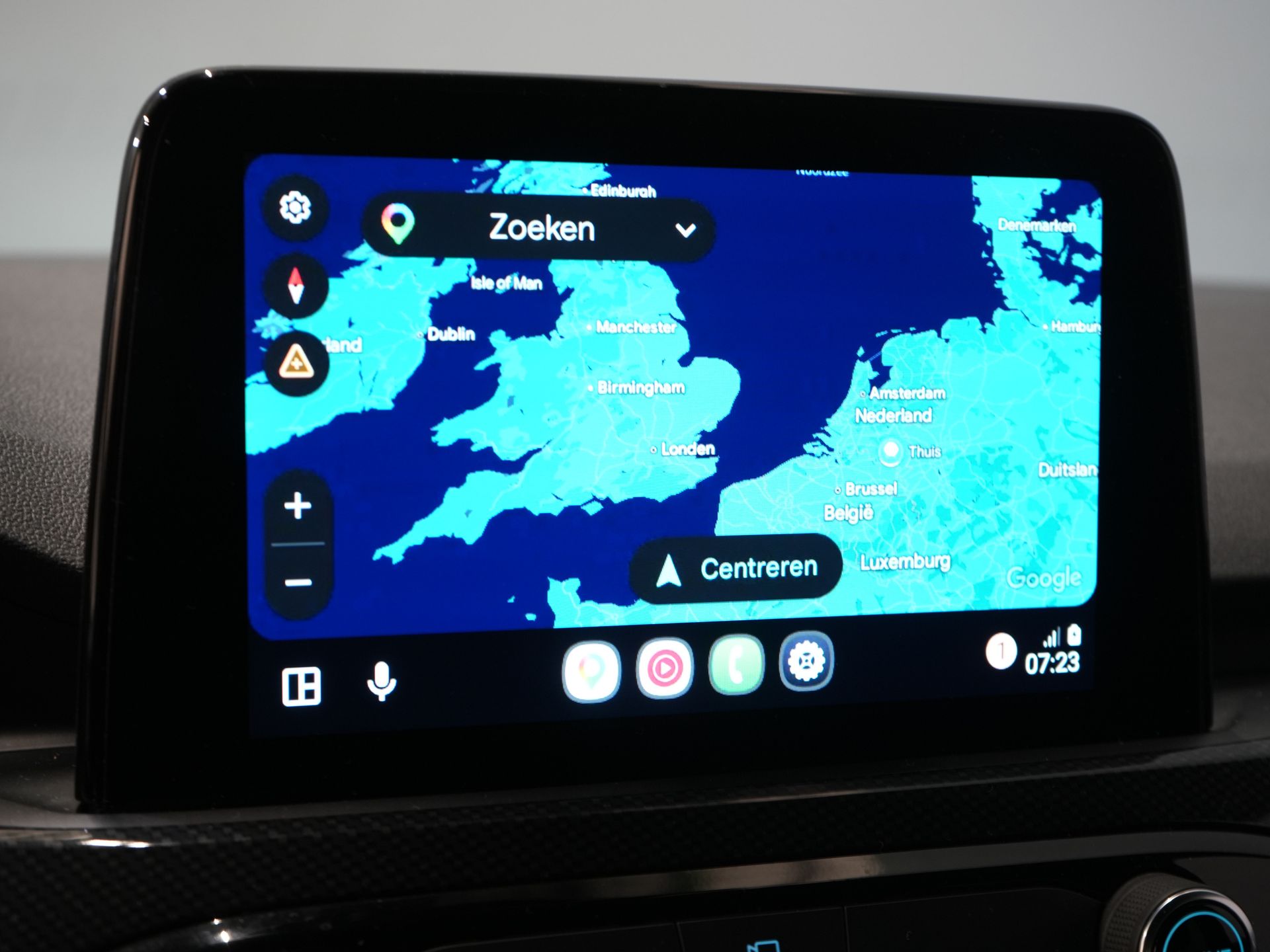 Ford Kuga SUV 2.5 PHEV 225 к.с. ST-Line LED/ Head-Up/ Adapt.cruise/ Підігрів підставки/ Keyless/ Elek.flap/ Stoelverwant/ Steeringverw./ Carplay/ Navi/ Clima