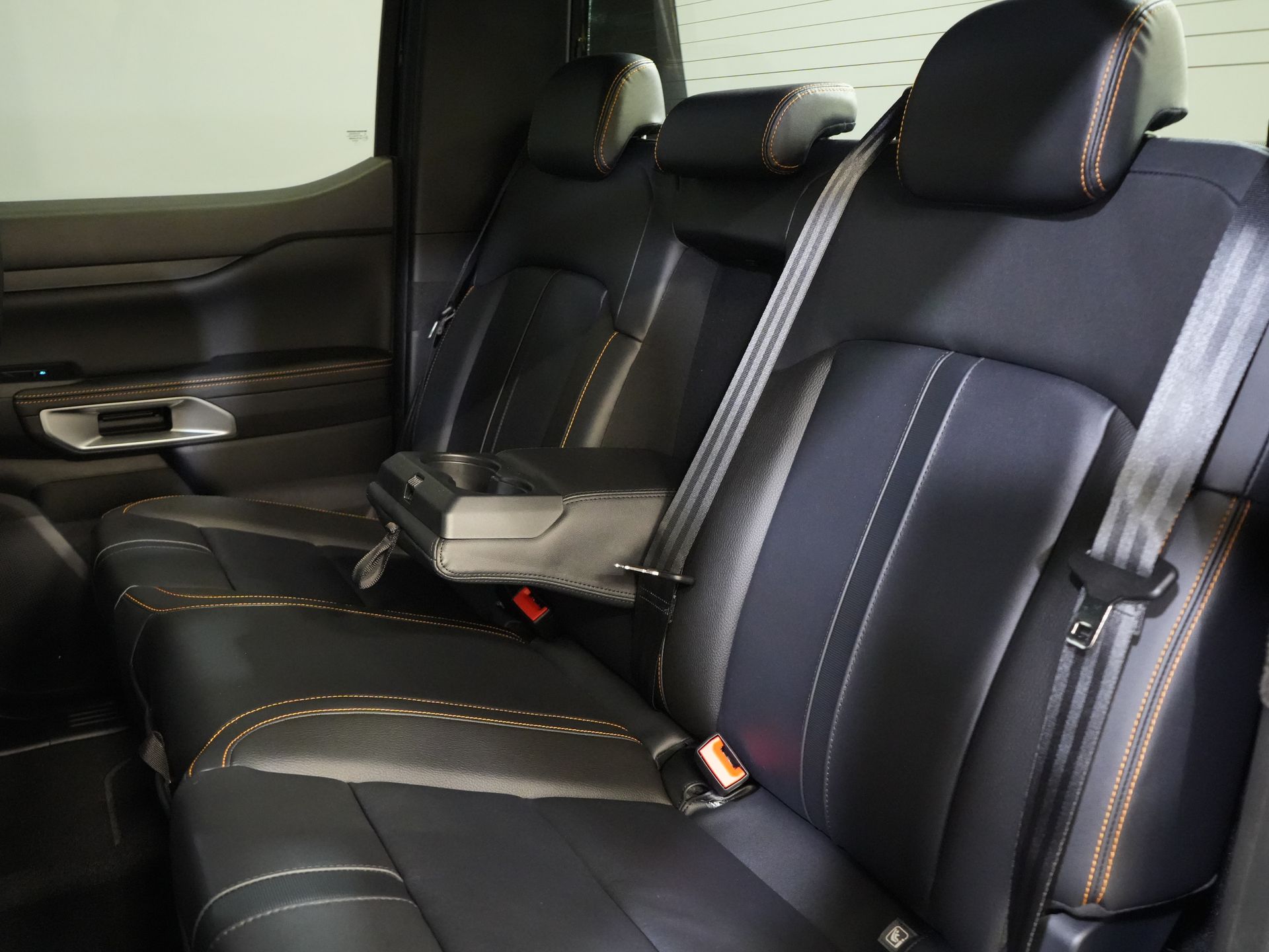 Ford Ranger Pick-Up Wildtrak 2.3 PHEV Double Cab 4x4/ B&O/ Tech-Pack/ Adapt.Cruise/ 3.5t Towingverm./ Caméra 360/ Cuir/ Alarme/ Navi/ Carplay/ Towinghaa