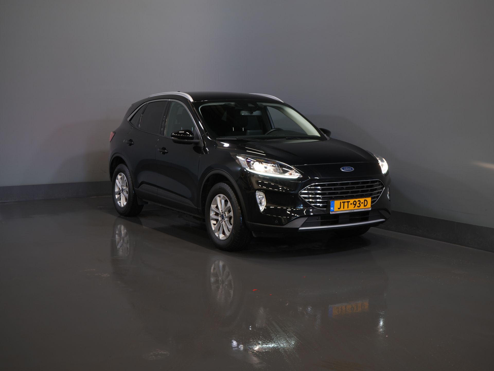 Ford Kuga SUV 2.5 PHEV 225 ch Titanium Navi/ Carplay/ Sièges chauffants/ Volant chauffant/ Caméra/ PDC/ Climatisation